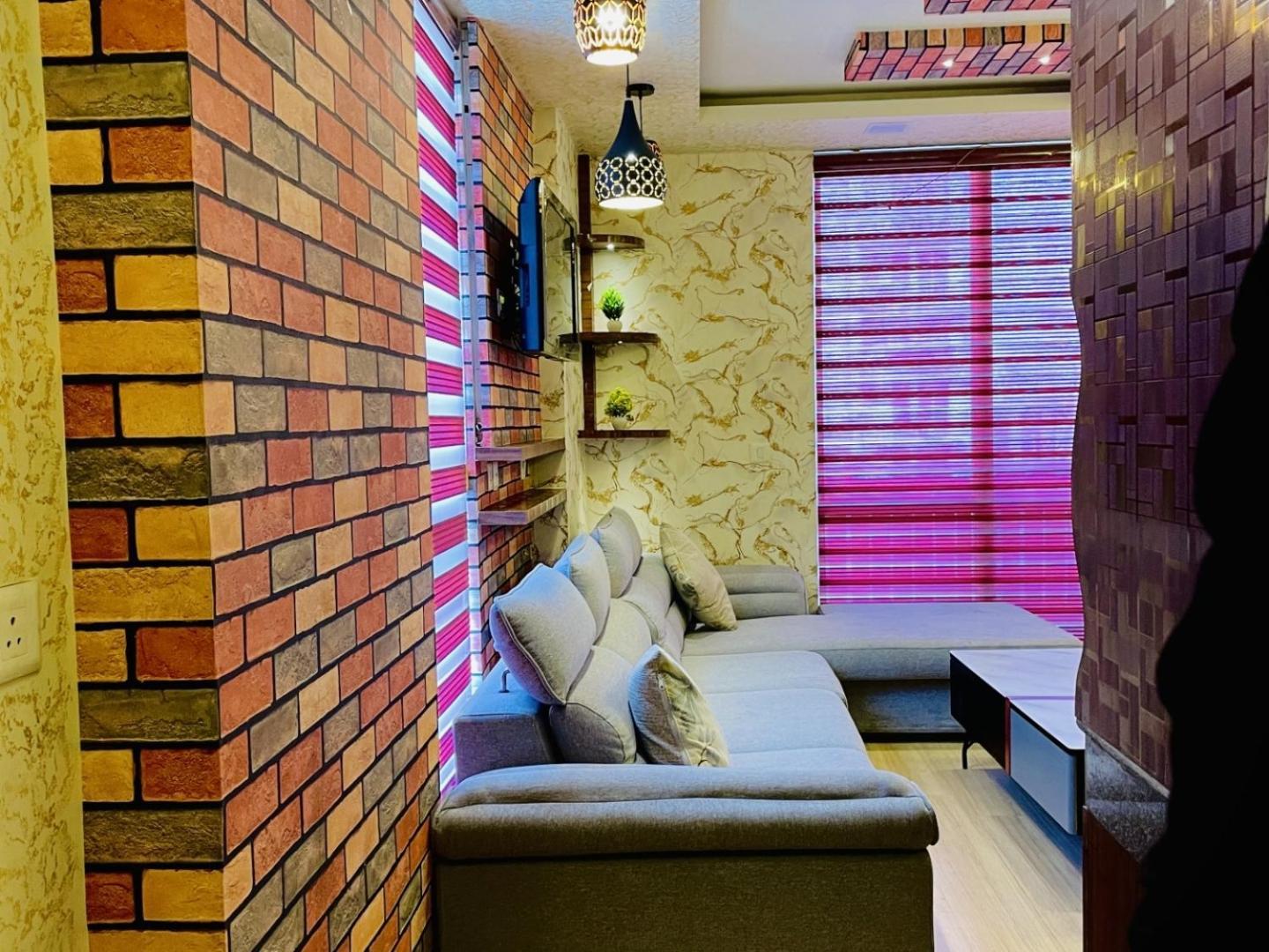 Dolphin Inn & Suites Manhattan Лакхнау Экстерьер фото